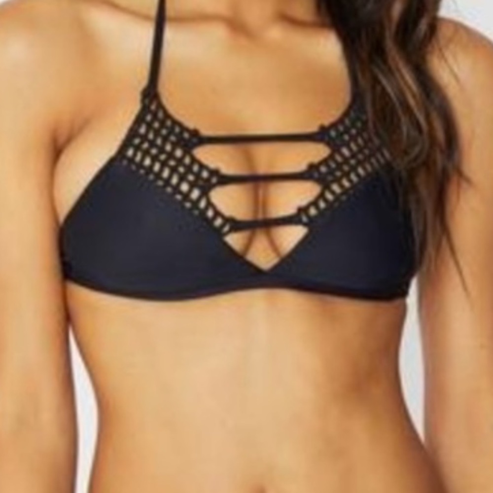 Frankie’s Bikinis Sienna Top